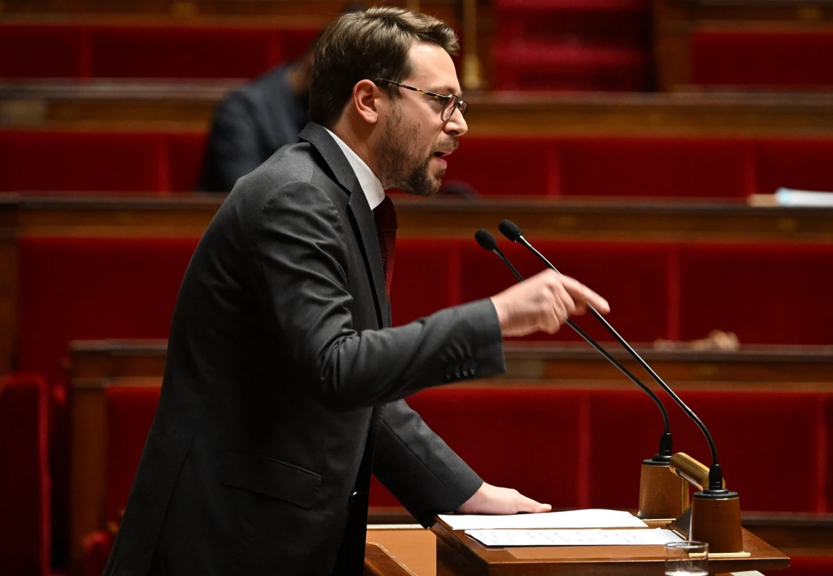 La gauche critique Reconquête! qui «menace» une enseignante de Valenciennes