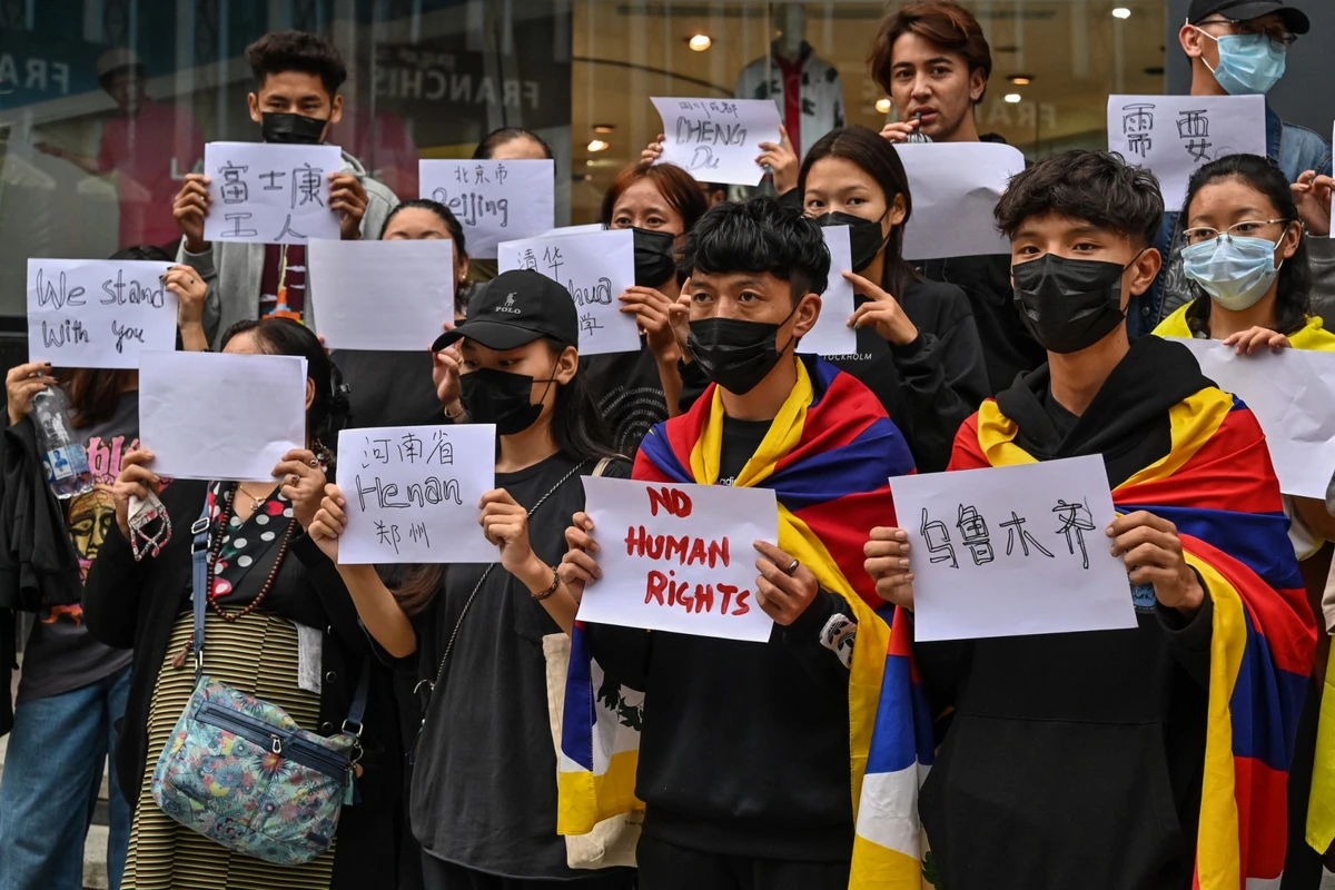 Chine/Covid: le variant Omicron permet «plus de souplesse», a dit Xi à Charles Michel