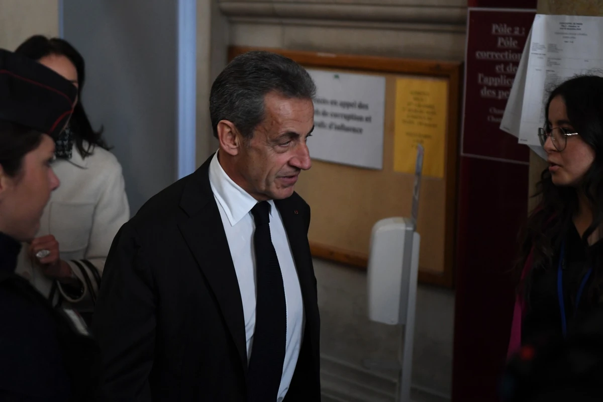 France: nouveau procès de l'ancien président Sarkozy pour corruption
