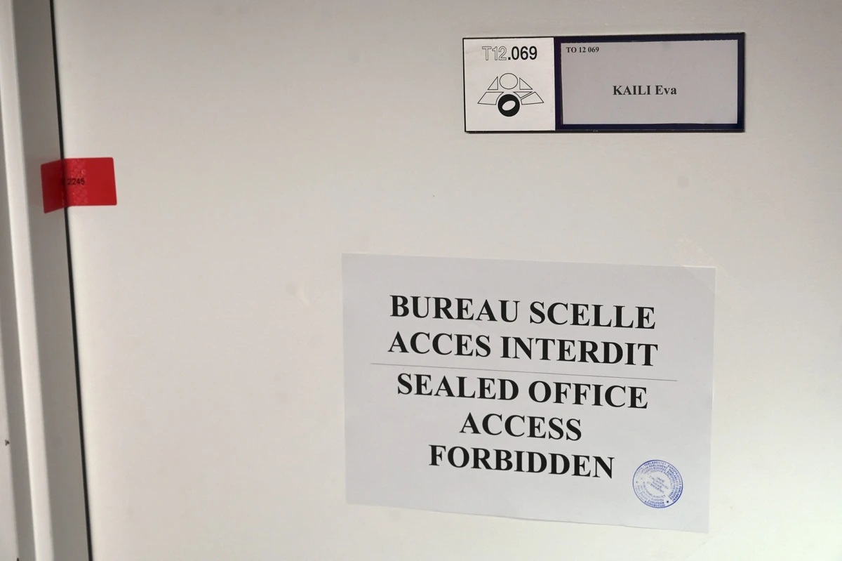 Corruption au Parlement européen: Glucksmann appelle à «faire le ménage» dans les institutions européennes