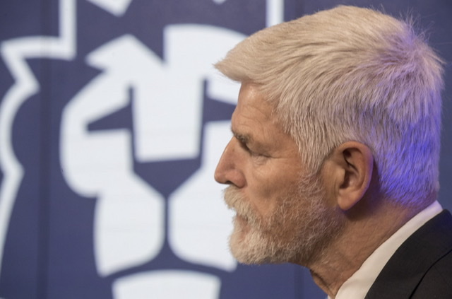 Présidentielle tchèque: Petr Pavel, un héros de guerre au second tour