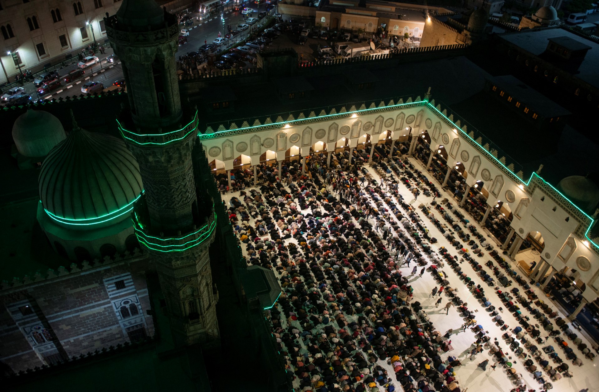 Corans profanés: Al-Azhar appelle au boycott des produits suédois et néerlandais