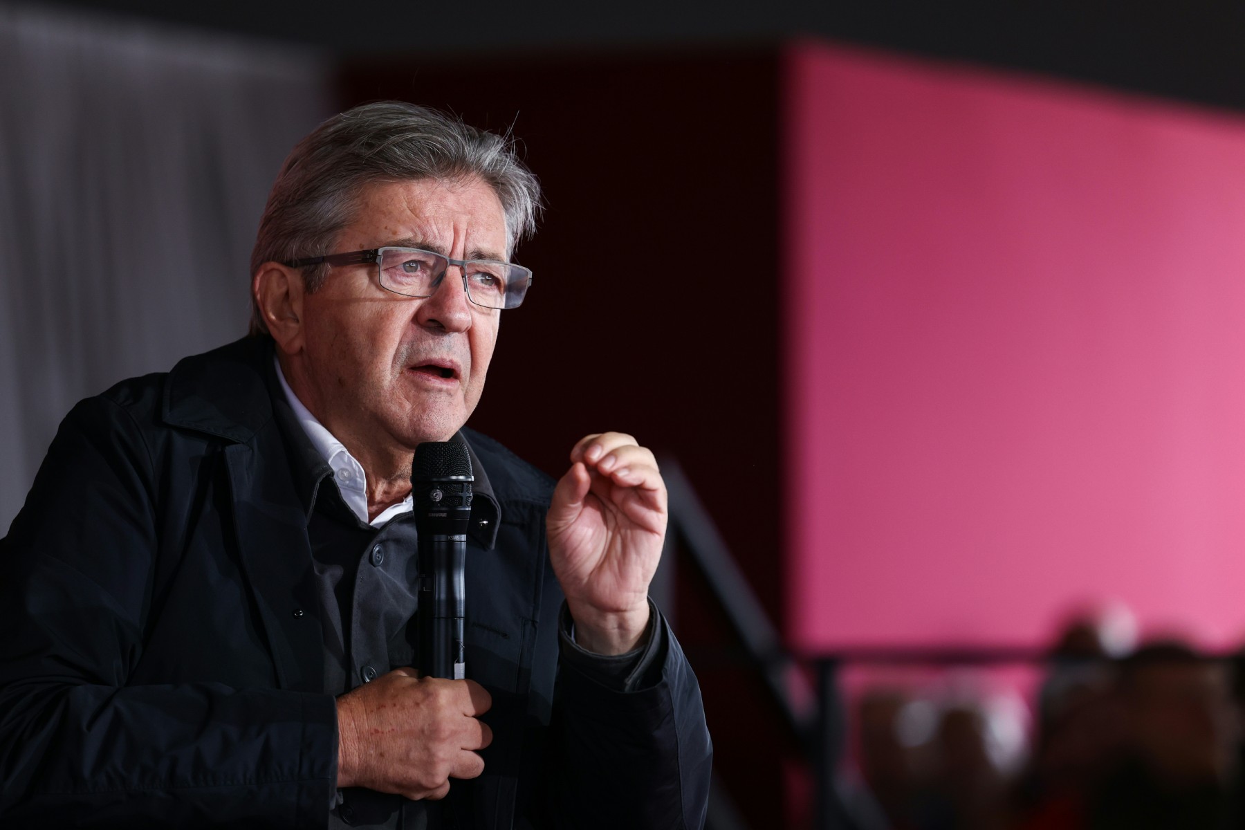 Présidentielle 2027: «Je ne suis pas candidat à ma succession», annonce Mélenchon