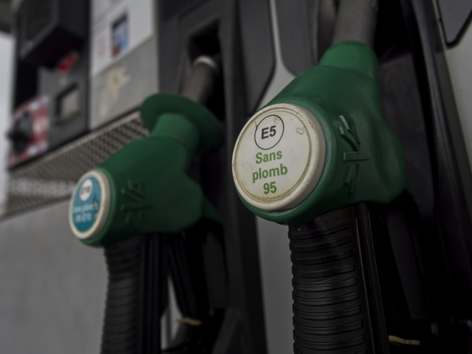 Forte hausse des prix à la pompe en France après la fin de la ristourne