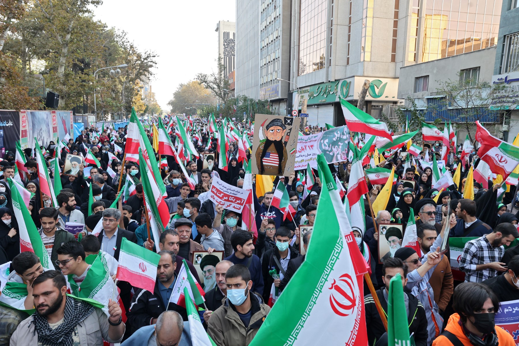 Iran: un homme condamné à mort en lien avec les manifestations