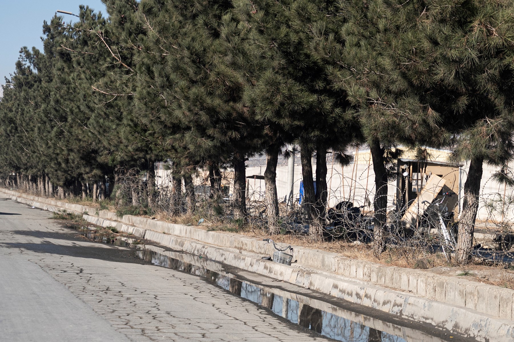 Afghanistan: explosion près de l'aéroport militaire de Kaboul, des victimes