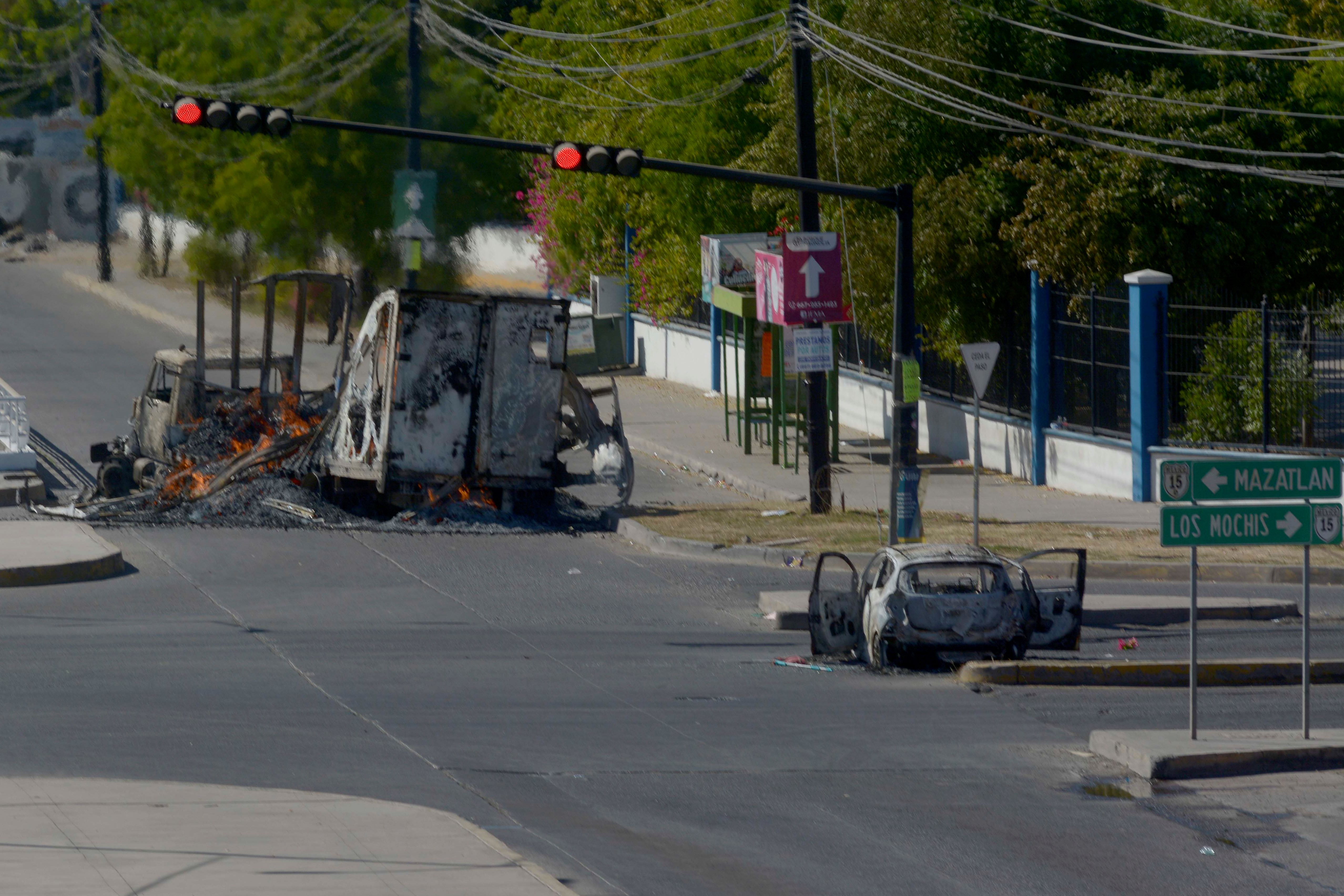 Mexique: Retour du calme à Culiacan, après la capture dans le sang d'un fils du «Chapo»