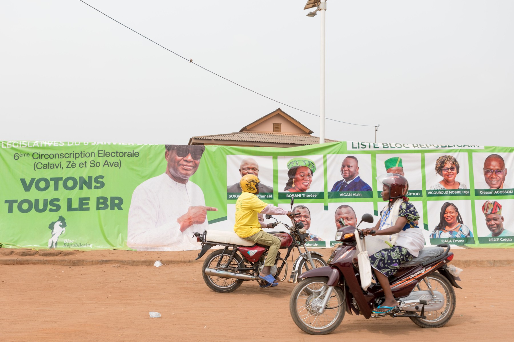 Au Bénin, les femmes et la jeunesse à l'épreuve des législatives