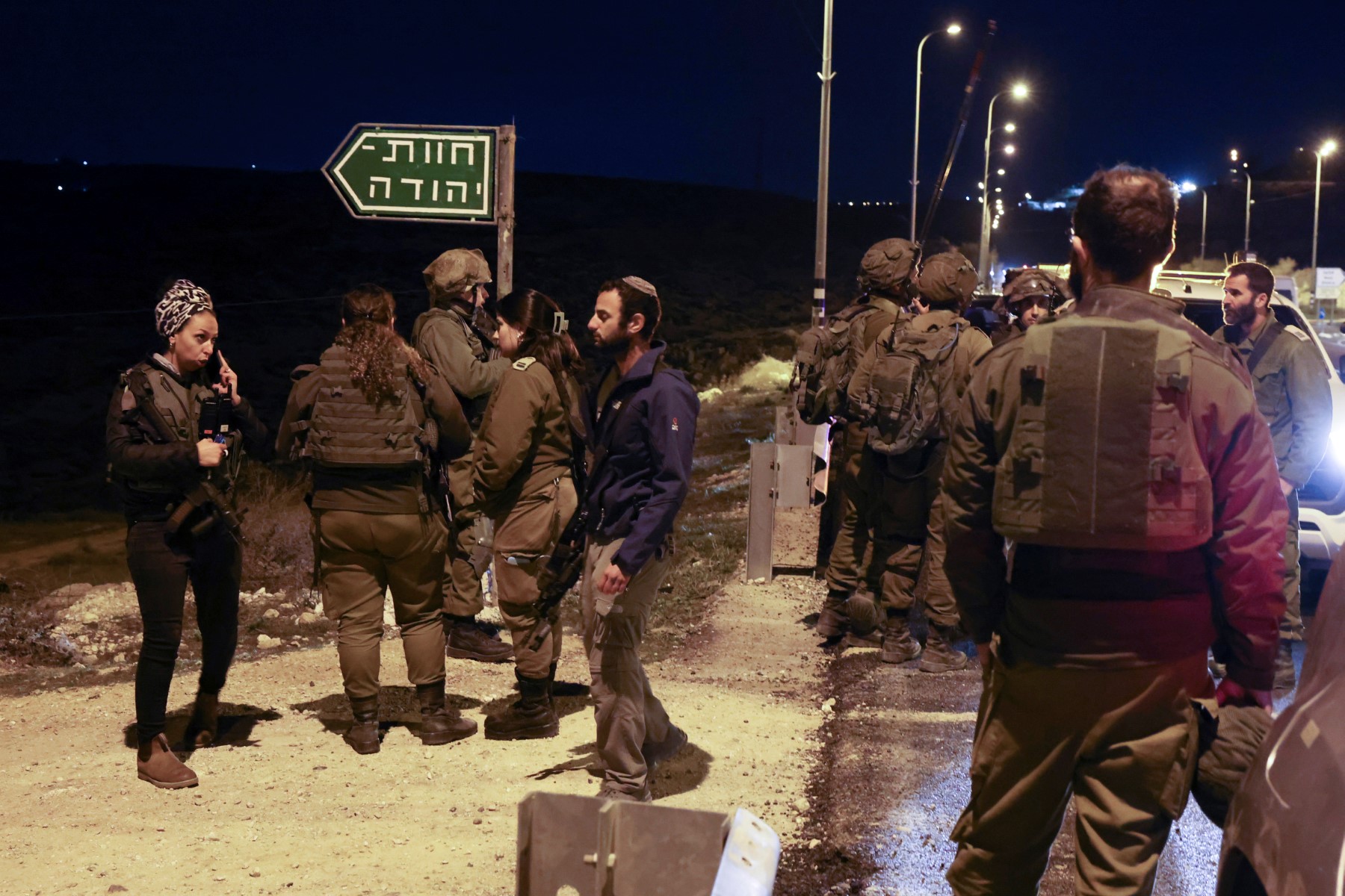 Cisjordanie: Un Palestinien abattu après avoir poignardé un Israélien