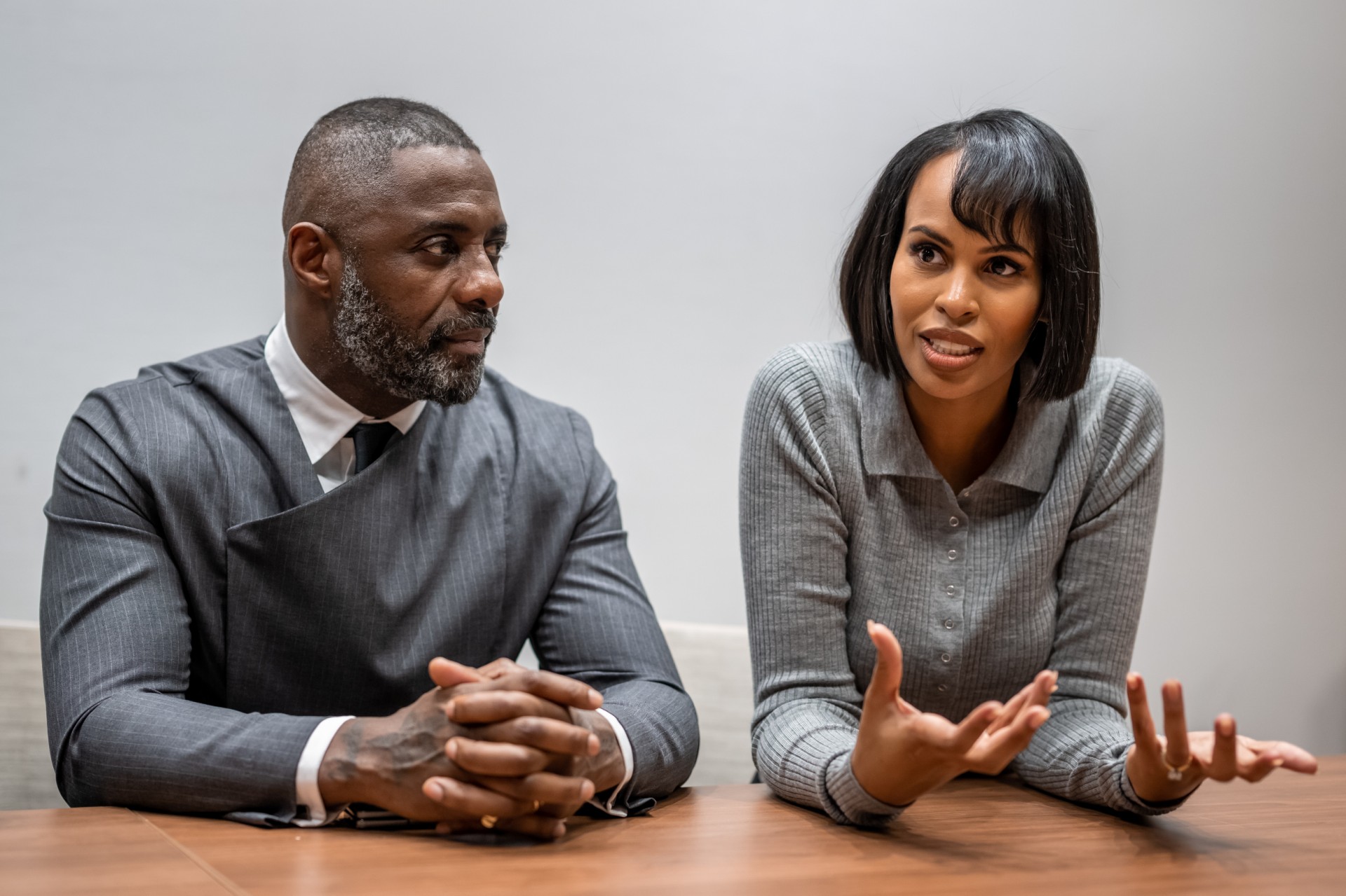 Idris Elba et son épouse Sabrina veulent porter la voix des petits fermiers africains à Davos