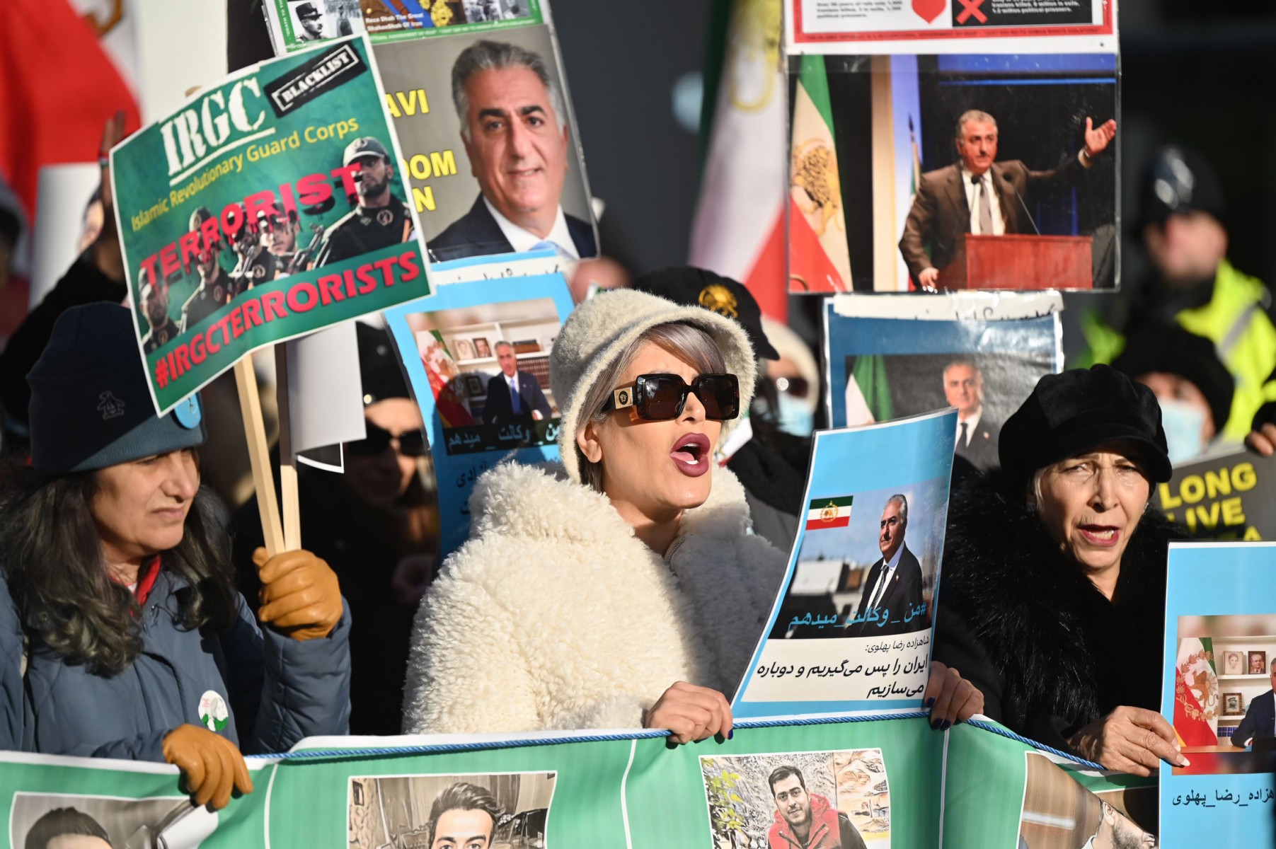 Plus de 40 ans de sanctions internationales contre l'Iran