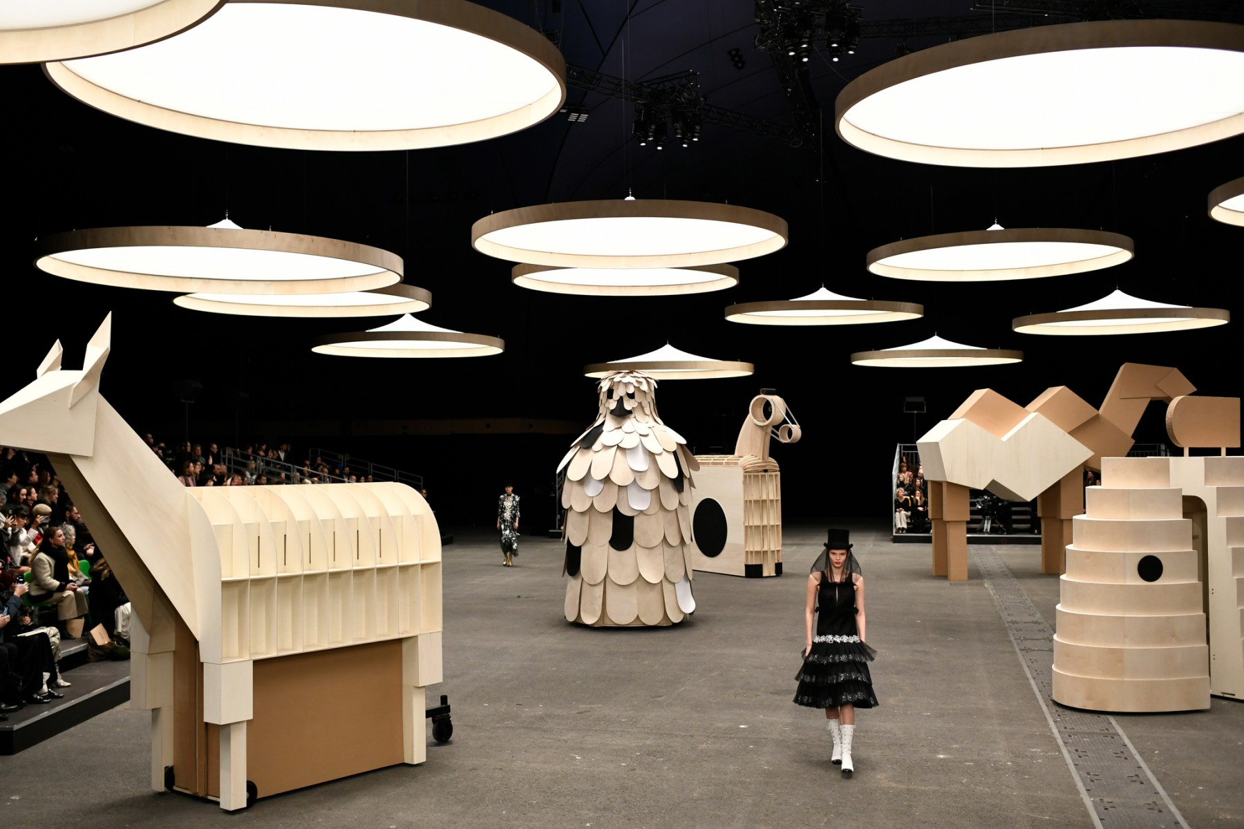 Chez Chanel, fête foraine haute couture