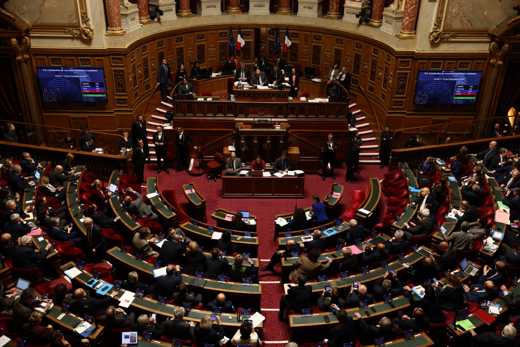Le projet de loi olympique et ses caméras avec algorithmes largement adopté par le Sénat