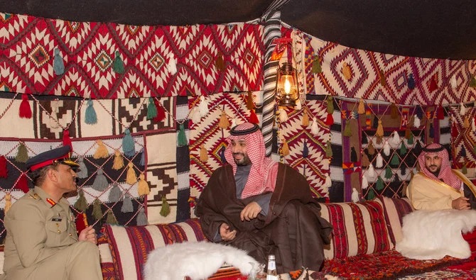 Le prince héritier d'Arabie saoudite se réunit avec le commandant en chef de l'armée pakistanaise