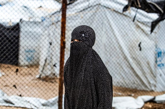 La France a rapatrié 15 femmes et 32 enfants des camps de prisonniers djihadistes en Syrie