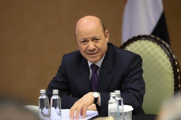 Le dirigeant du Yémen promet de vaincre les Houthis et de restaurer le pays