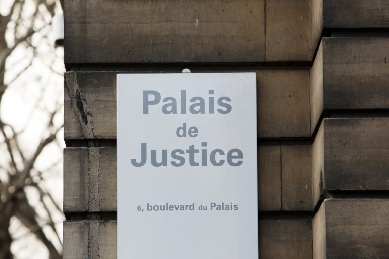 France: deux djihadistes devant les assises pour un projet d'attentat en 2017