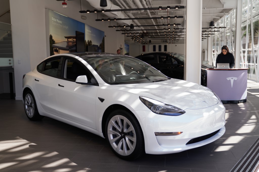 Tesla: Des livraisons décevantes en 2022