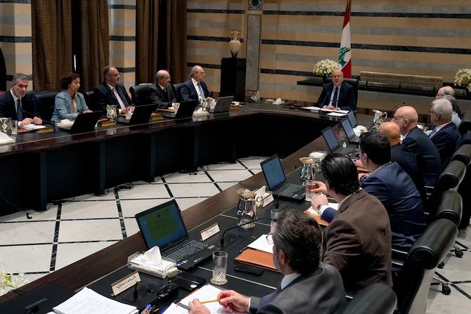 Liban: Mikati convoque les ministres et appelle à l'unité pour élire un nouveau président