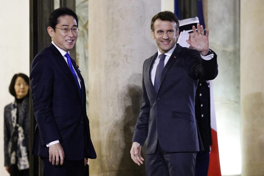 Kishida et Macron confirment leur coopération en vue du sommet du G7 à Hiroshima