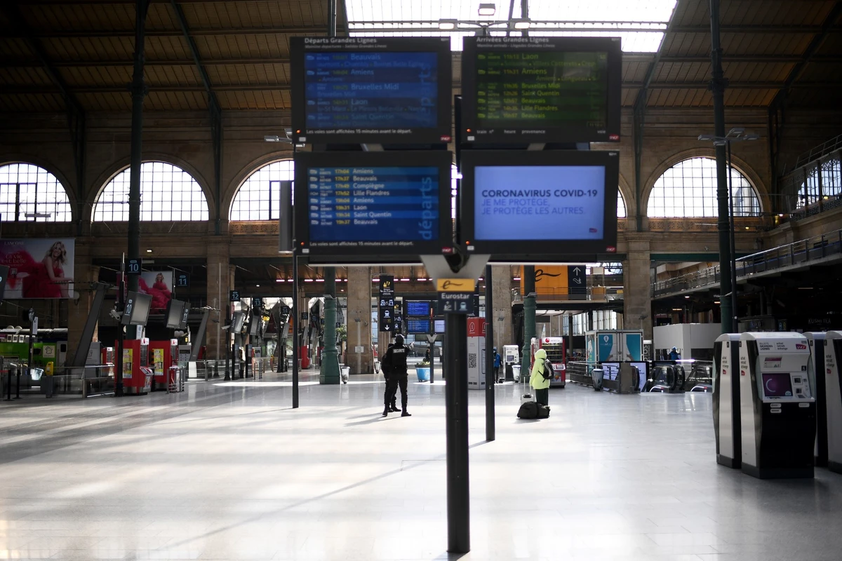 Eric Zemmour se rend gare du Nord et dénonce l'«insécurité dans les transports»