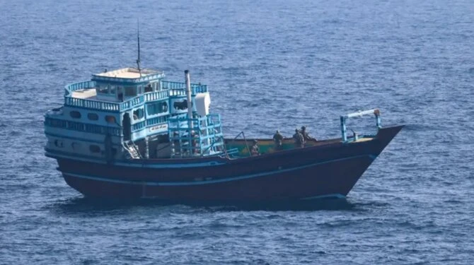 La marine américaine saisit une cargaison d'armes en route de l'Iran vers le Yémen
