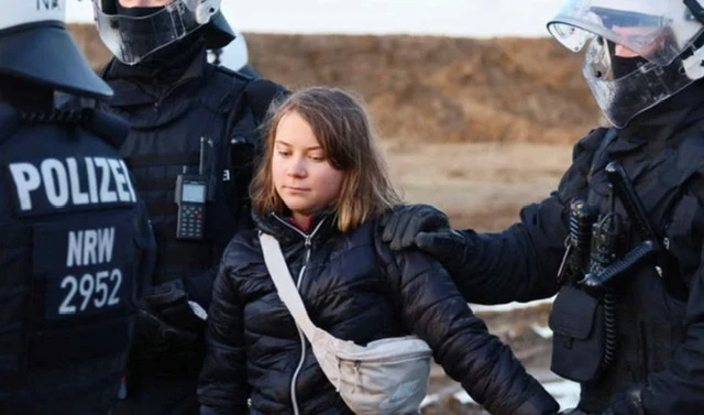 Allemagne: Nouvelle manifestation anticharbon, Greta Thunberg quelques heures en garde à vue