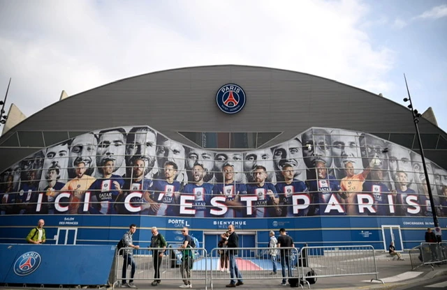 France: Le Parc des Princes «ne sera pas vendu» au Paris SG, tranche la maire de Paris