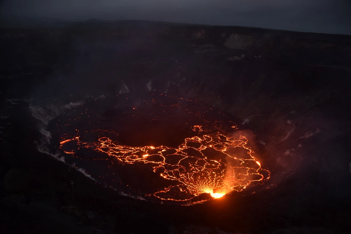 A Hawaï, nouvelle éruption d'un volcan très actif, après un mois de calme