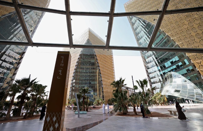 Une étude sur le bien-être au travail en Arabie saoudite identifie les enjeux principaux et propose des solutions