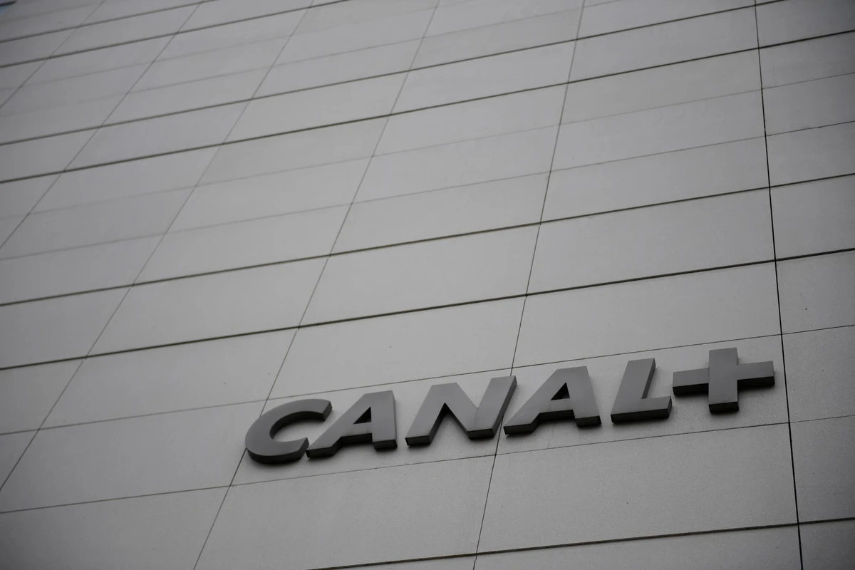 Canal+ acquiert OCS, le bouquet de télé payante d'Orange