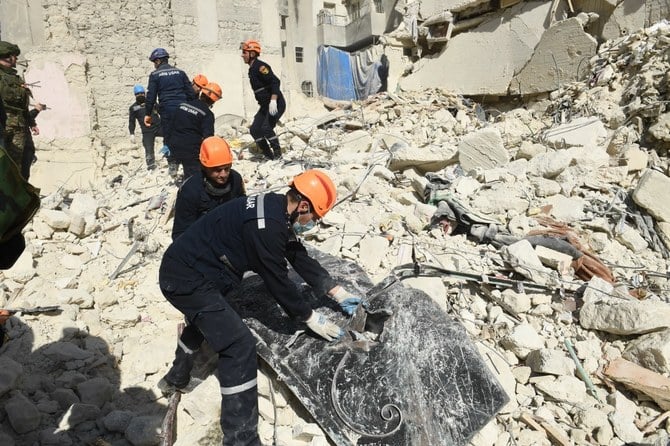 Aider le peuple syrien est plus important que la politique