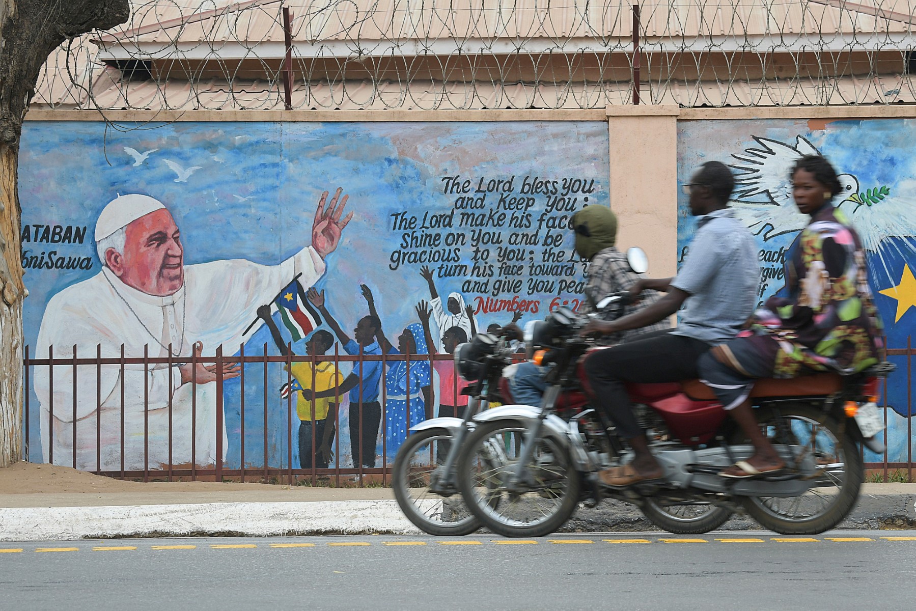 Pour le pape, un «pèlerinage de paix» semé d'obstacles au Soudan du Sud