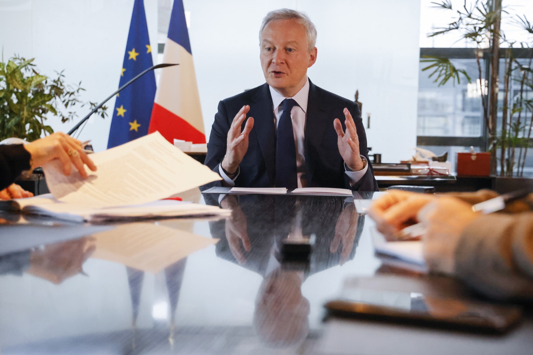 Bousculée par les subventions américaines, l'industrie européenne appelle à réagir