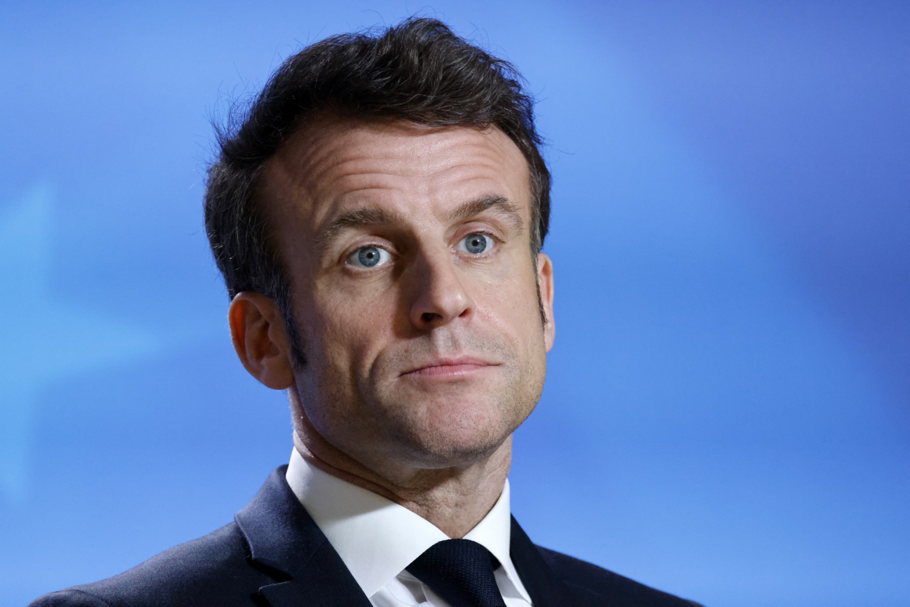 Macron tenté par un remaniement pour remplacer les maillons faibles du gouvernement