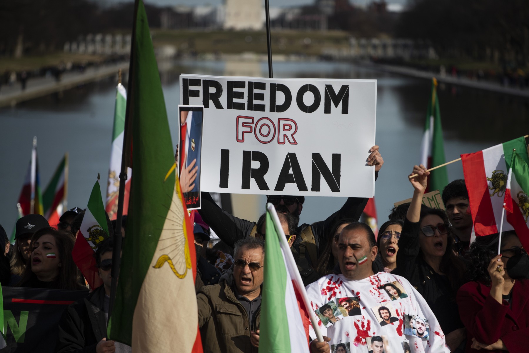 «Plus de luttes intestines»: L'opposition en Iran cherche l'unité