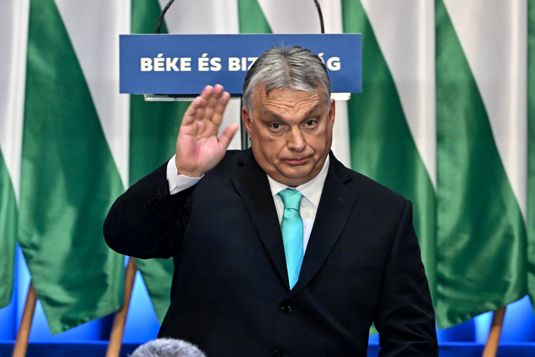 Orban veut maintenir les liens de la Hongrie avec la Russie
