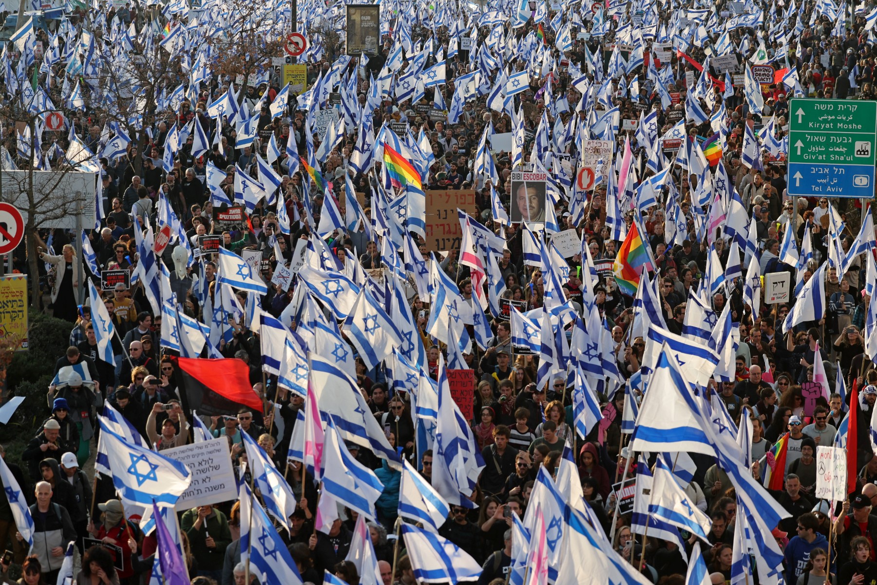 Israël: le Parlement approuve en première lecture une réforme controversée de la justice
