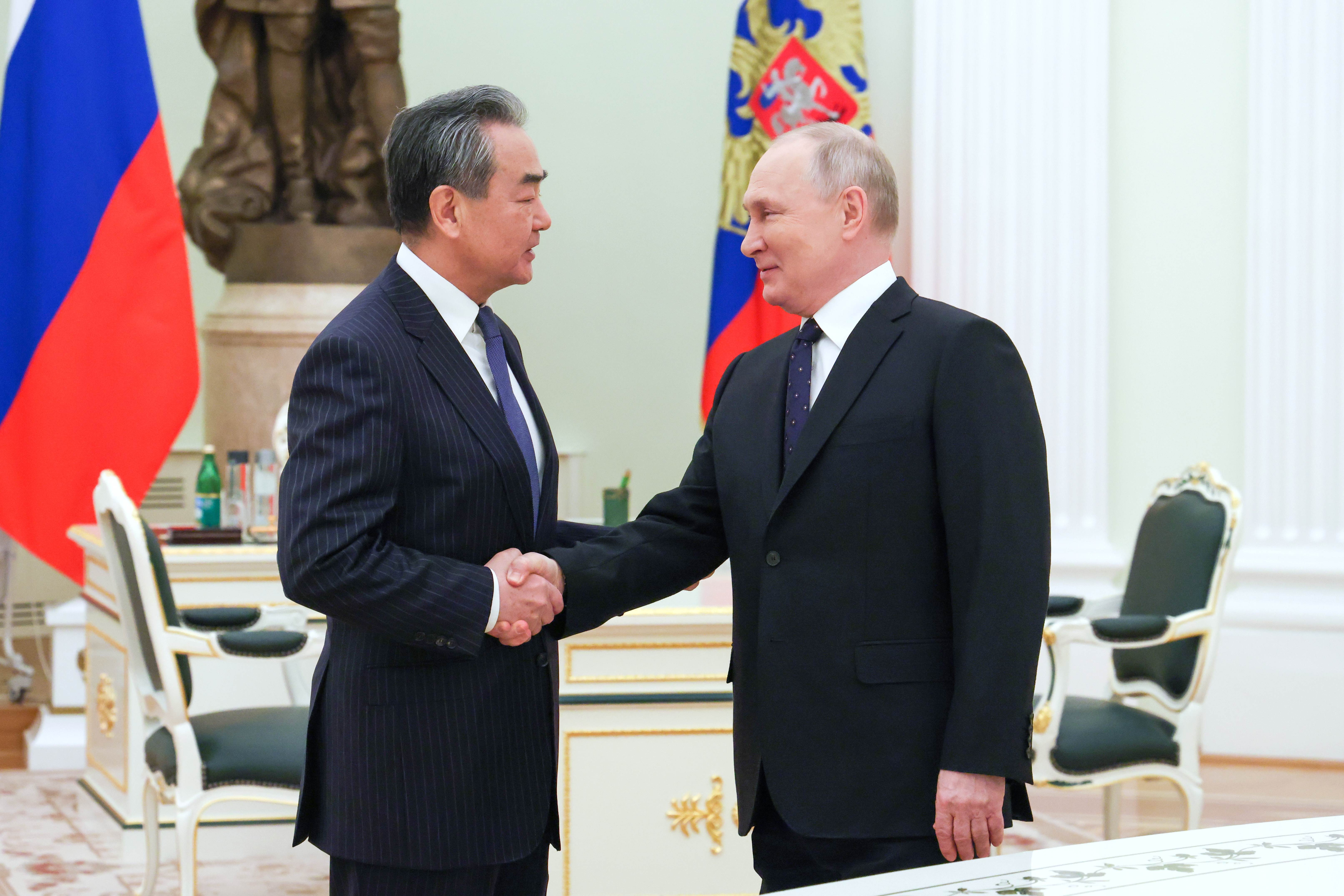 Ukraine: Pékin présente son « plan de paix», le chef de l'Onu dénonce « l'affront» russe