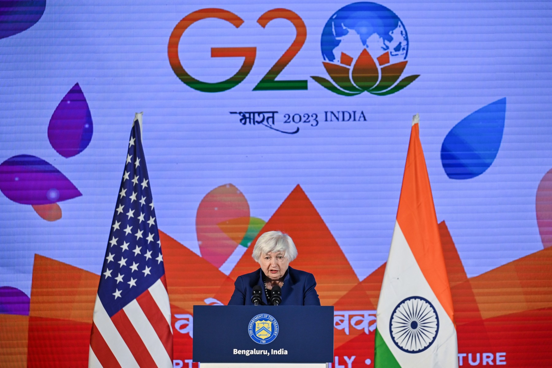 Réuni en Inde, le G7 presse le FMI à fournir une aide à l'Ukraine