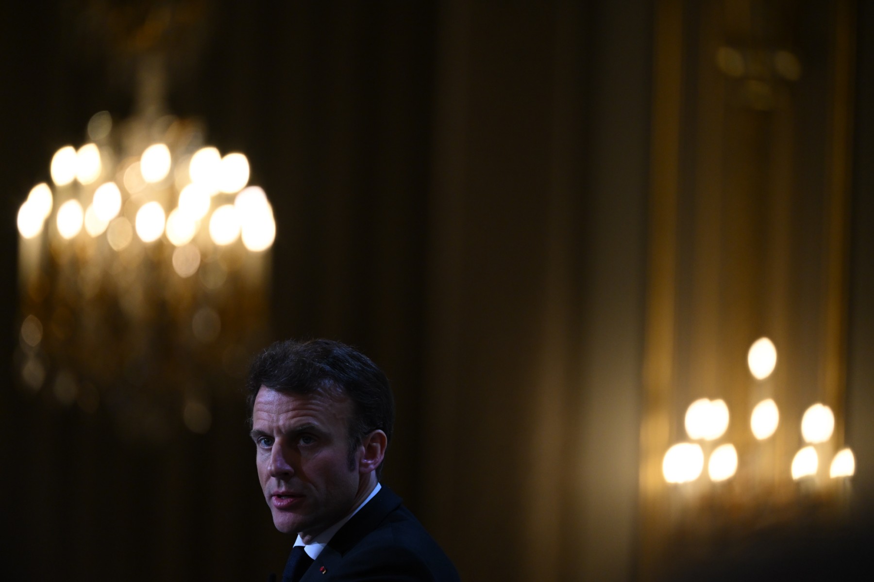 Macron continuera à «avancer» avec le Maroc et l'Algérie, au-delà des «polémiques»
