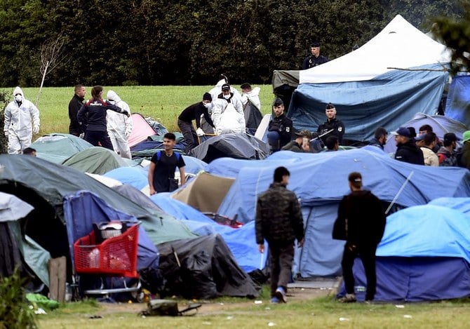 L’homme visé par balle dans un camp de migrants français serait un passeur kurde