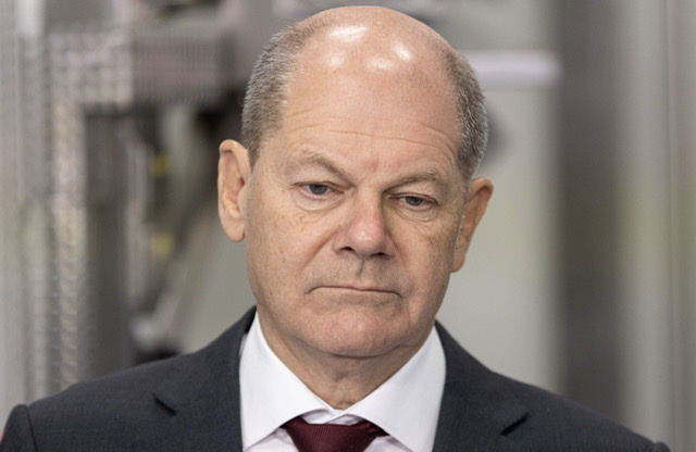 Pas d'attaque du territoire russe avec des armes occidentales, assure Scholz