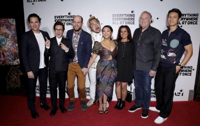 Les réalisateurs de «Everything Everywhere All At Once» remportent un prestigieux prix à Hollywood