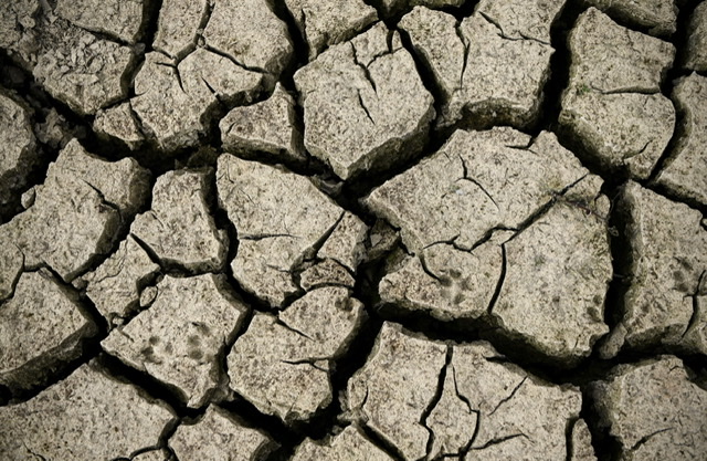 Sécheresse: Les préfets appelés à prendre des arrêtés de restriction d'eau «dès maintenant»