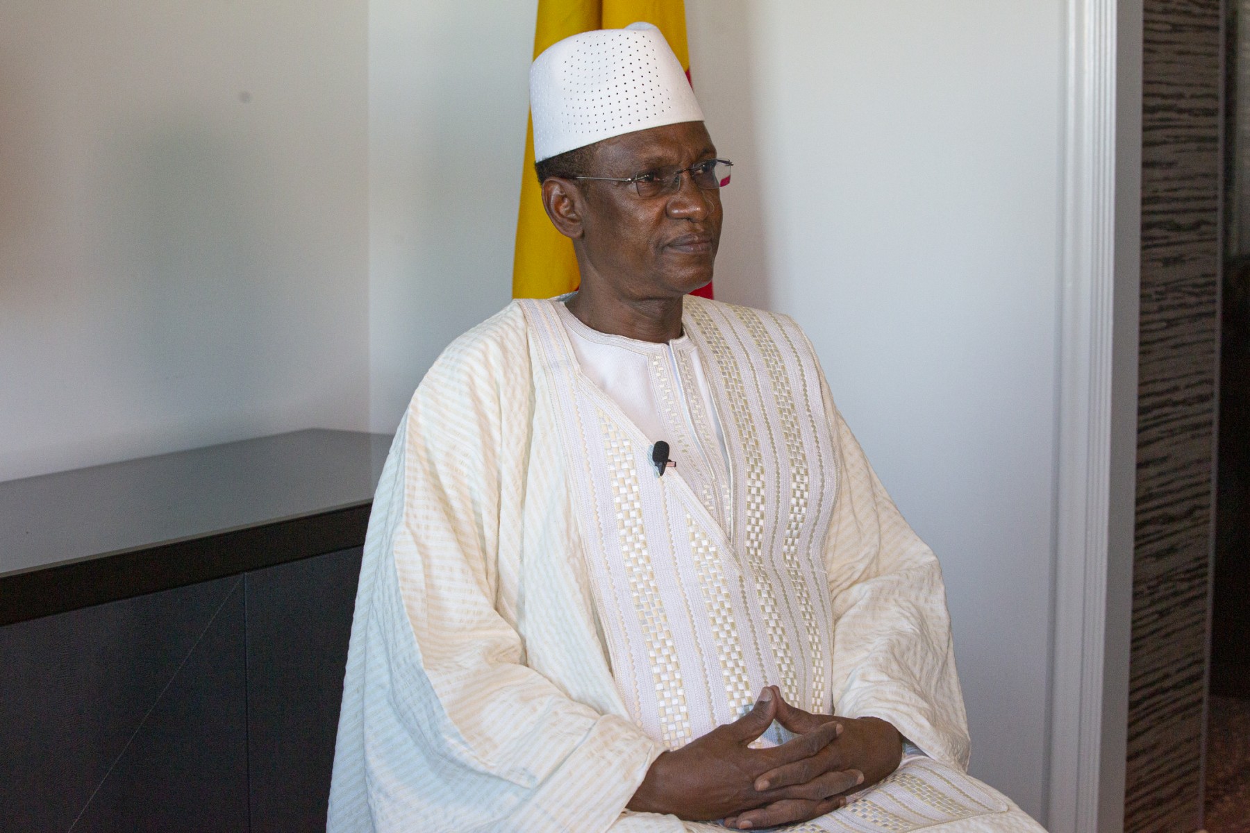 Au Burkina, le Premier ministre malien juge que «la démocratie vient après la sécurité»