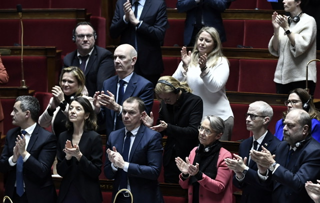Protéger les propriétaires des squatteurs et loyers impayés: coup d'envoi des débats au Sénat