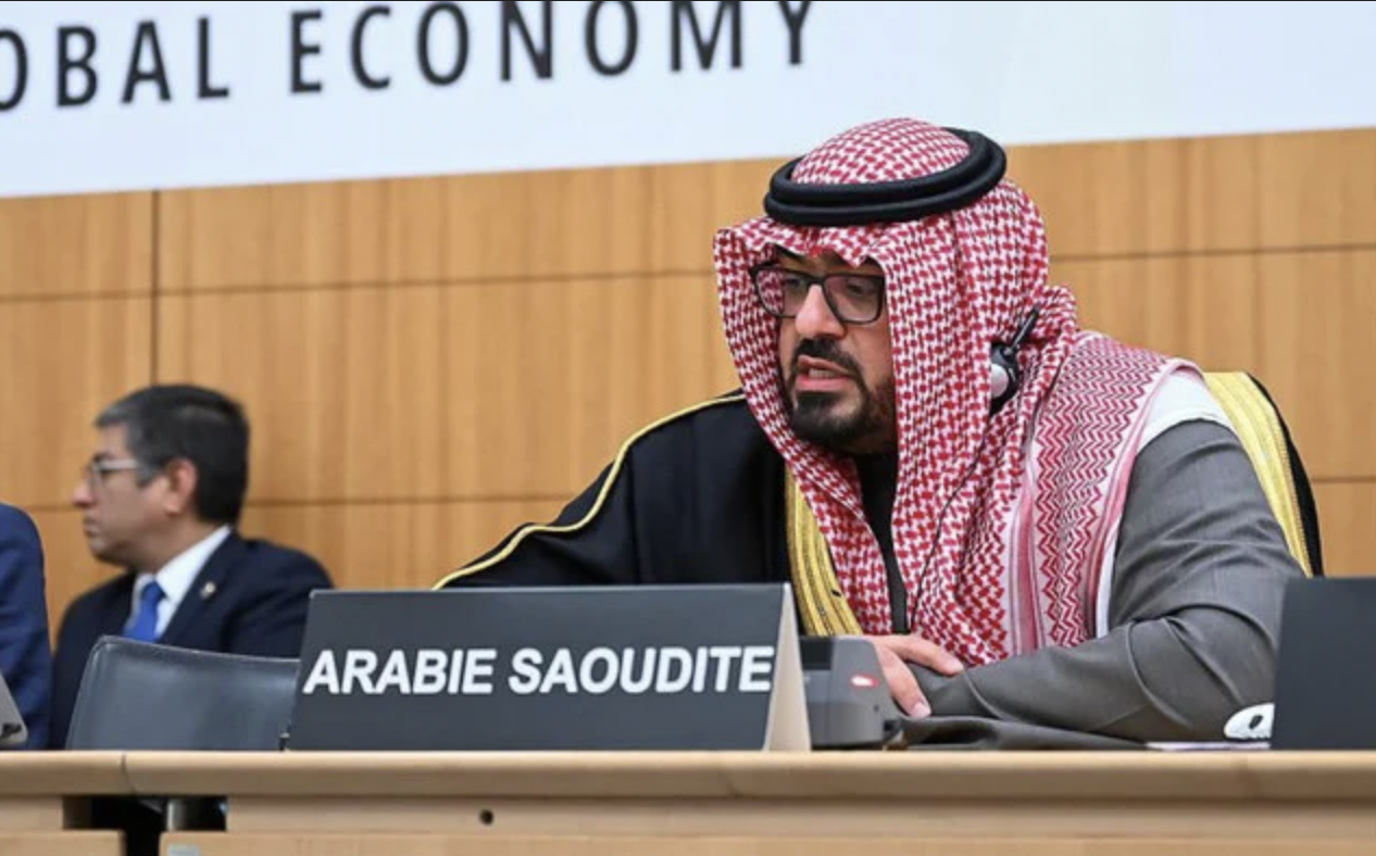 Le ministre saoudien de l’Économie participe à la réunion de l’OCDE