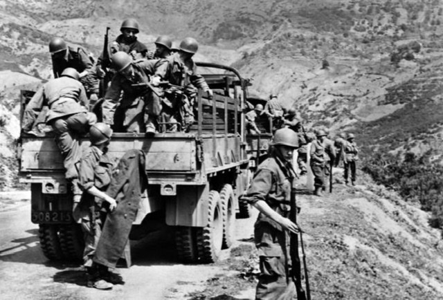 «Sur les traces des camps de regroupement»: Un documentaire sur une page sombre du colonialisme français
