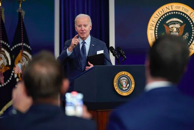 Biden veut parler à Xi du ballon chinois et dit ne pas chercher de «Guerre froide»